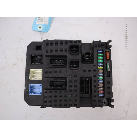 BSI (PLATINE FUSIBLE HABITACLE)