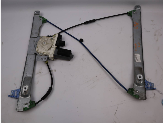 MECANISME+MOTEUR LEVE-GLACE AVD