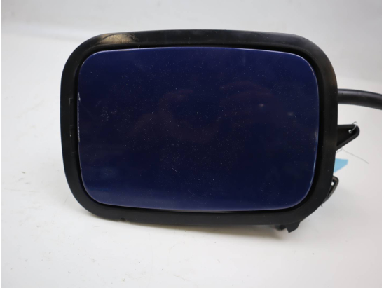 VOLET DE TRAPPE CARBURANT