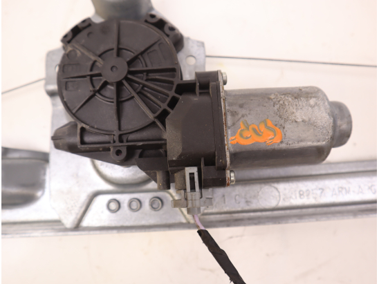 MECANISME+MOTEUR LEVE-GLACE ARG