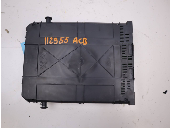 BSI (PLATINE FUSIBLE HABITACLE)