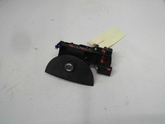 ACTIONNEUR SERRURE HAYON