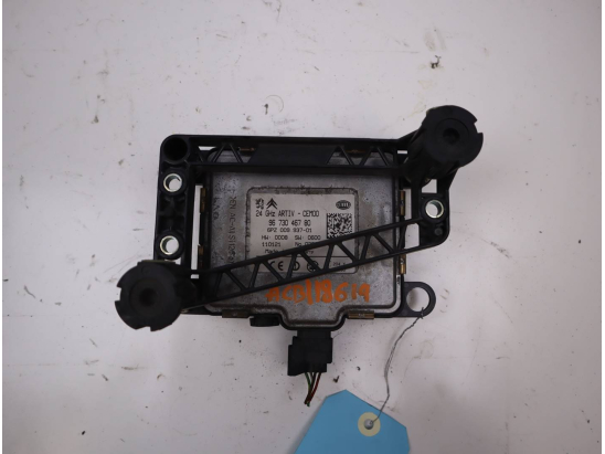 CAPTEUR AIDE STATIONNEMENT AV