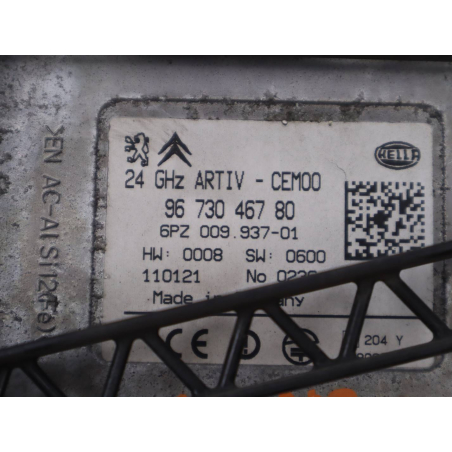 CAPTEUR AIDE STATIONNEMENT AV