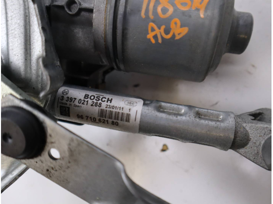 MOTEUR ESSUIE-GLACE AV GAUCHE