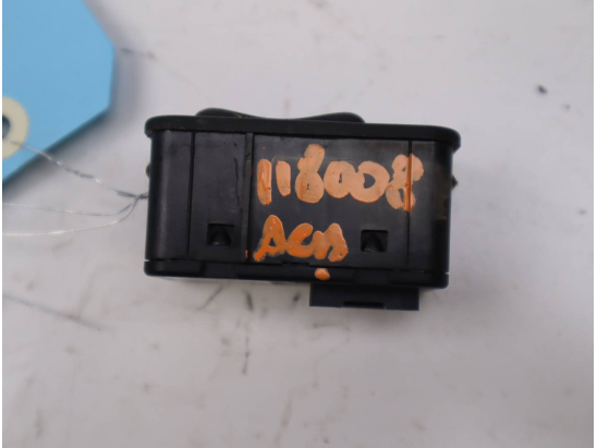 COMMANDE LEVE-GLACE PORTE AVG