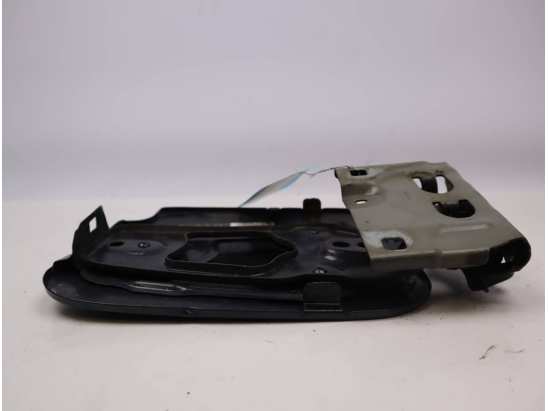 VOLET DE TRAPPE CARBURANT