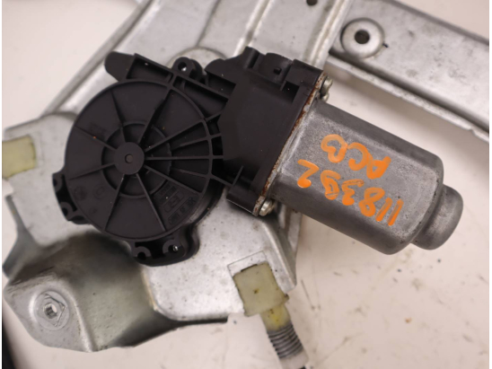 MECANISME+MOTEUR LEVE-GLACE AVG