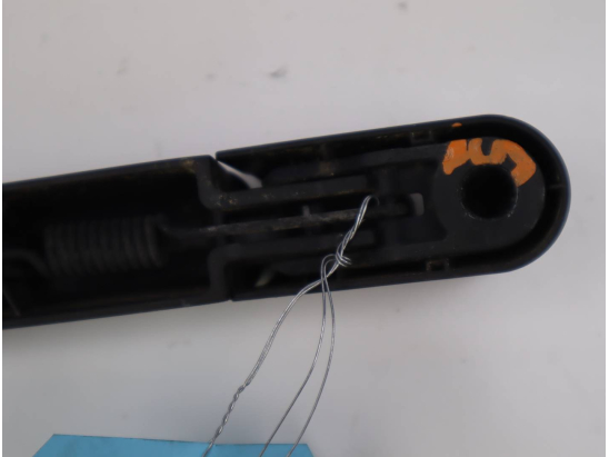 BRAS ESSUIE-GLACE AR