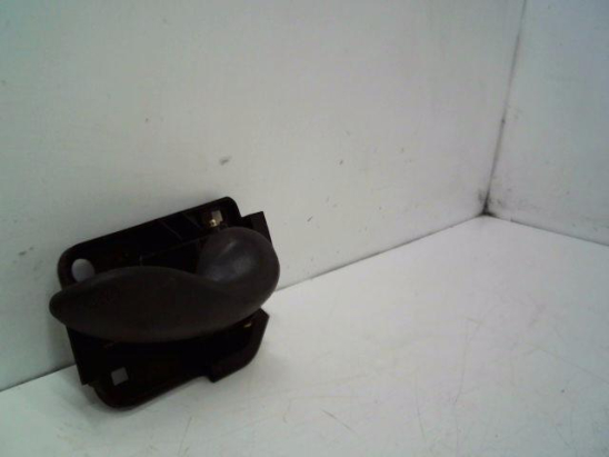 POIGNEE INT PORTE AVD