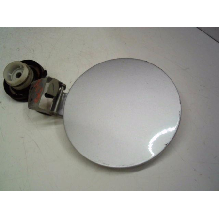 VOLET DE TRAPPE CARBURANT