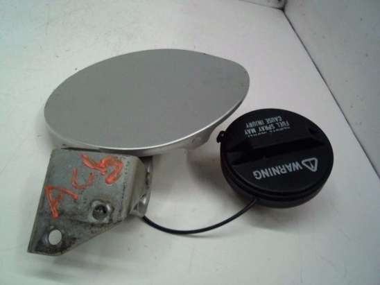 VOLET DE TRAPPE CARBURANT