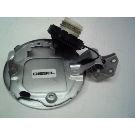 VOLET DE TRAPPE CARBURANT