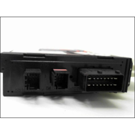 MOTEUR LEVE-VITRE AVG