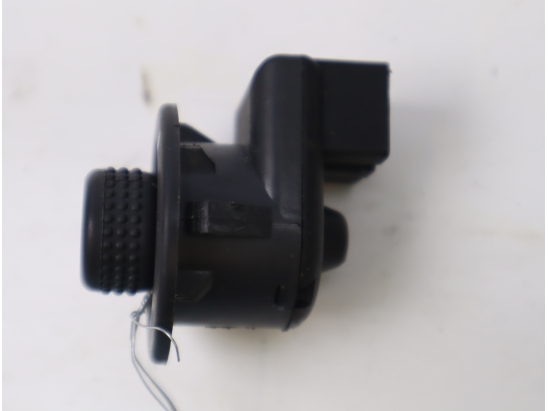 COMMANDE RETROVISSEUR EXT ELECTRIQUE