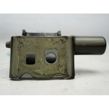 CHARNIERE PORTE AVG SUP