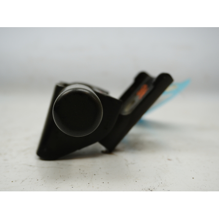 CHARNIERE PORTE AVG SUP