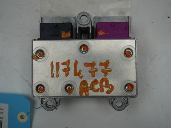 BOITIER PYROTECHNIQUE