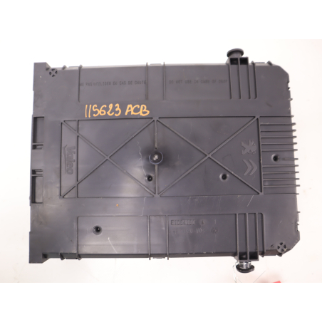 BSI (PLATINE FUSIBLE HABITACLE)