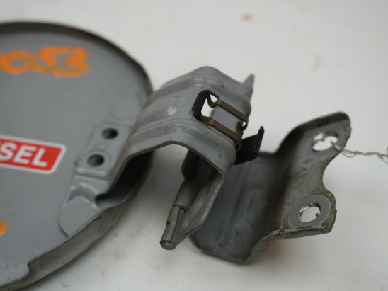 VOLET DE TRAPPE CARBURANT