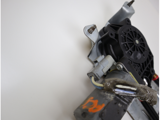 MECANISME+MOTEUR LEVE-GLACE AVD