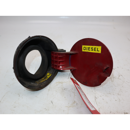 VOLET DE TRAPPE CARBURANT