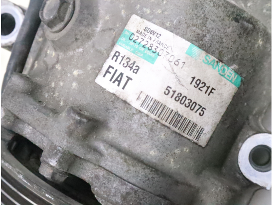 COMPRESSEUR AIR CONDITIONNE