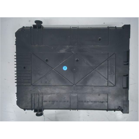 PLATINE FUSIBLE HABITACLE