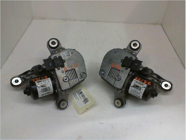 MECANISME ESSUIE-GLACE AV