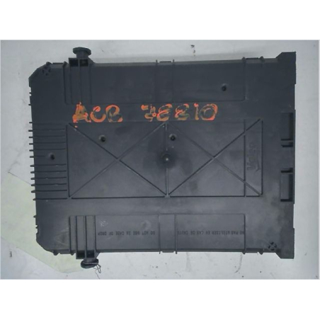 PLATINE FUSIBLE HABITACLE