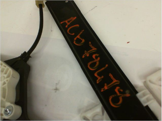 MECANISME+MOTEUR LEVE-GLACE ARD