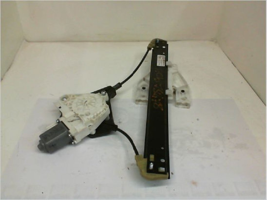 MECANISME+MOTEUR LEVE-GLACE ARG