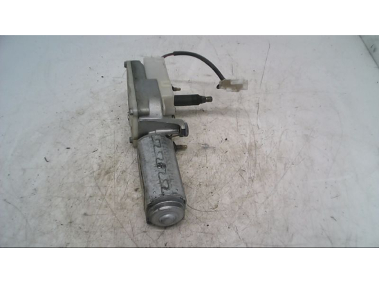 MOTEUR ESSUIE-GLACE AR