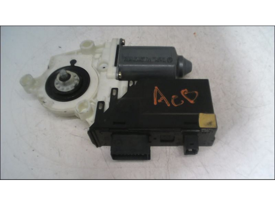 MOTEUR LEVE-VITRE AVG