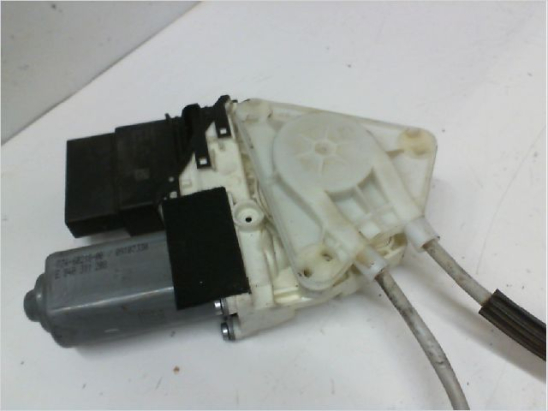 MECANISME+MOTEUR LEVE-GLACE ARG