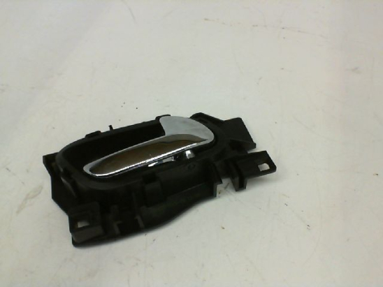 POIGNEE INT PORTE AVD