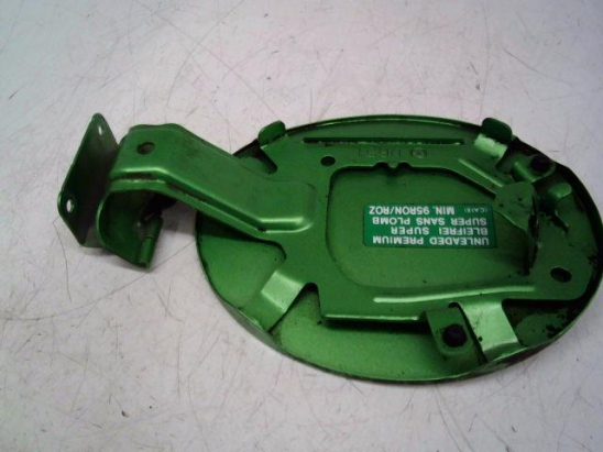 VOLET DE TRAPPE CARBURANT