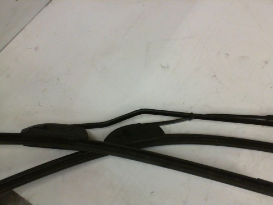 BRAS ESSUIE-GLACE AV