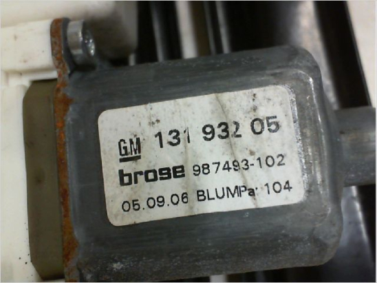 MECANISME+MOTEUR LEVE GLACE AILE ARG