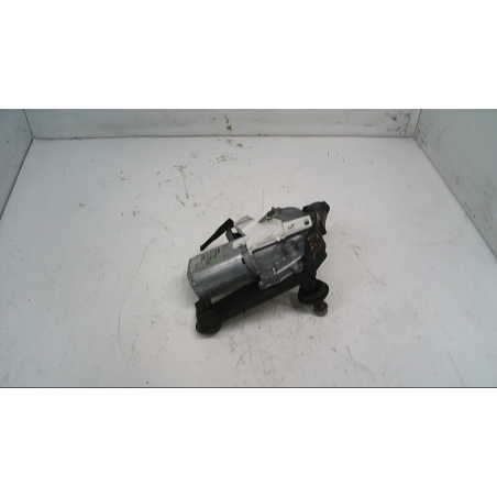 MOTEUR ESSUIE-GLACE AR