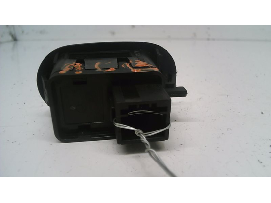 COMMANDE LEVE-GLACE PORTE AVG