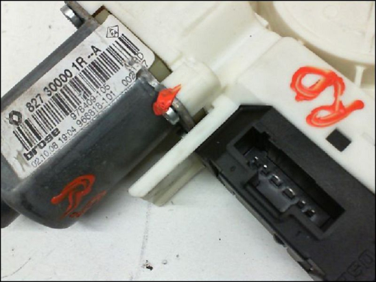 MOTEUR LEVE-VITRE ARD