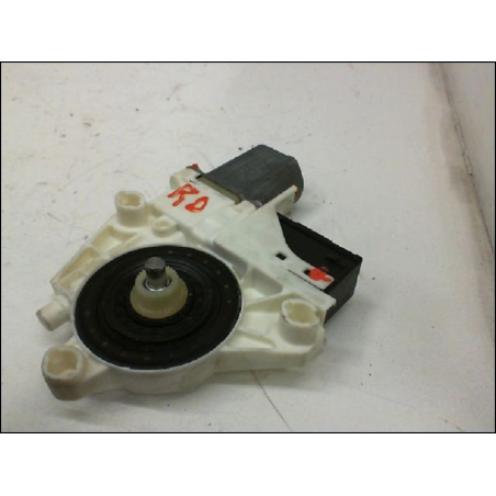 MOTEUR LEVE-VITRE ARD