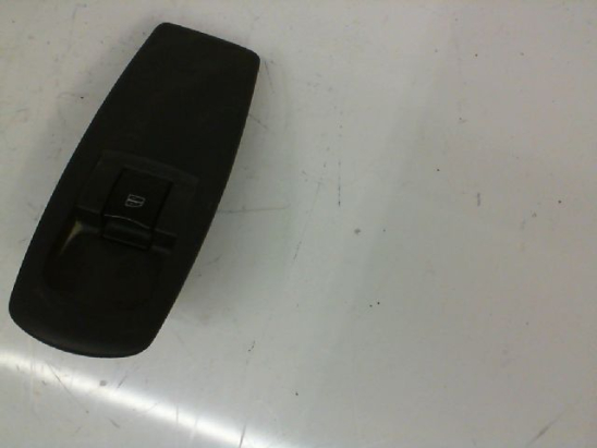 COMMANDE LEVE-GLACE PORTE ARD