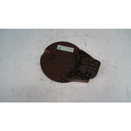 VOLET DE TRAPPE CARBURANT