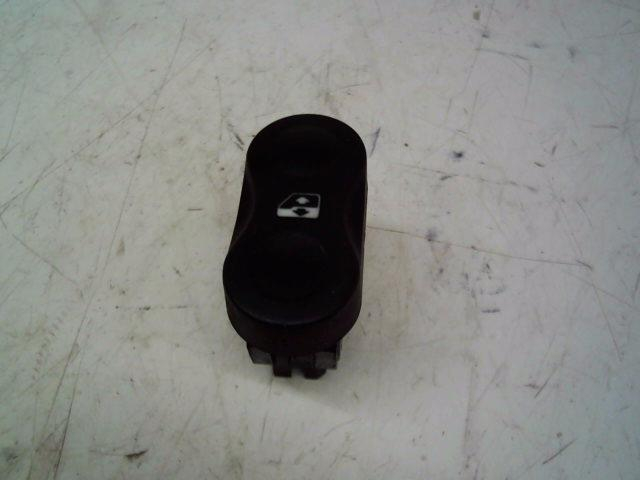 COMMANDE LEVE-GLACE PORTE AVG