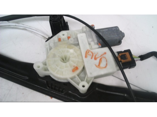 MECANISME+MOTEUR LEVE-GLACE AVD