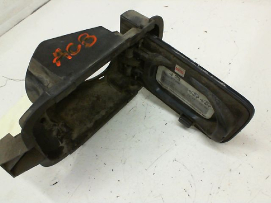 VOLET DE TRAPPE CARBURANT