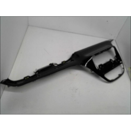 CASQUETTE SUP TABLEAU DE BORD