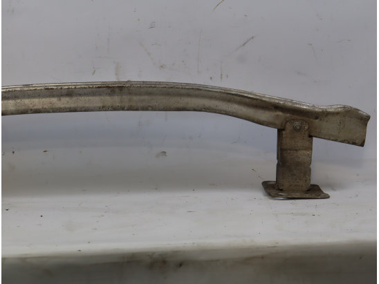 RENFORT PARE-CHOC AV